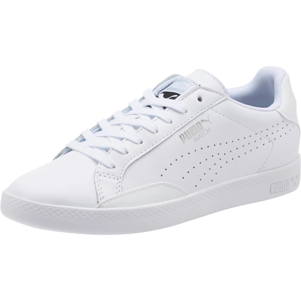 Women’s Puma match sneakers
